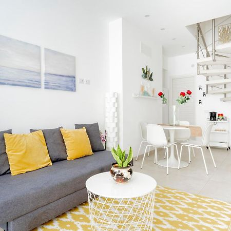 Eos Sea View Apartments 시라쿠사 외부 사진